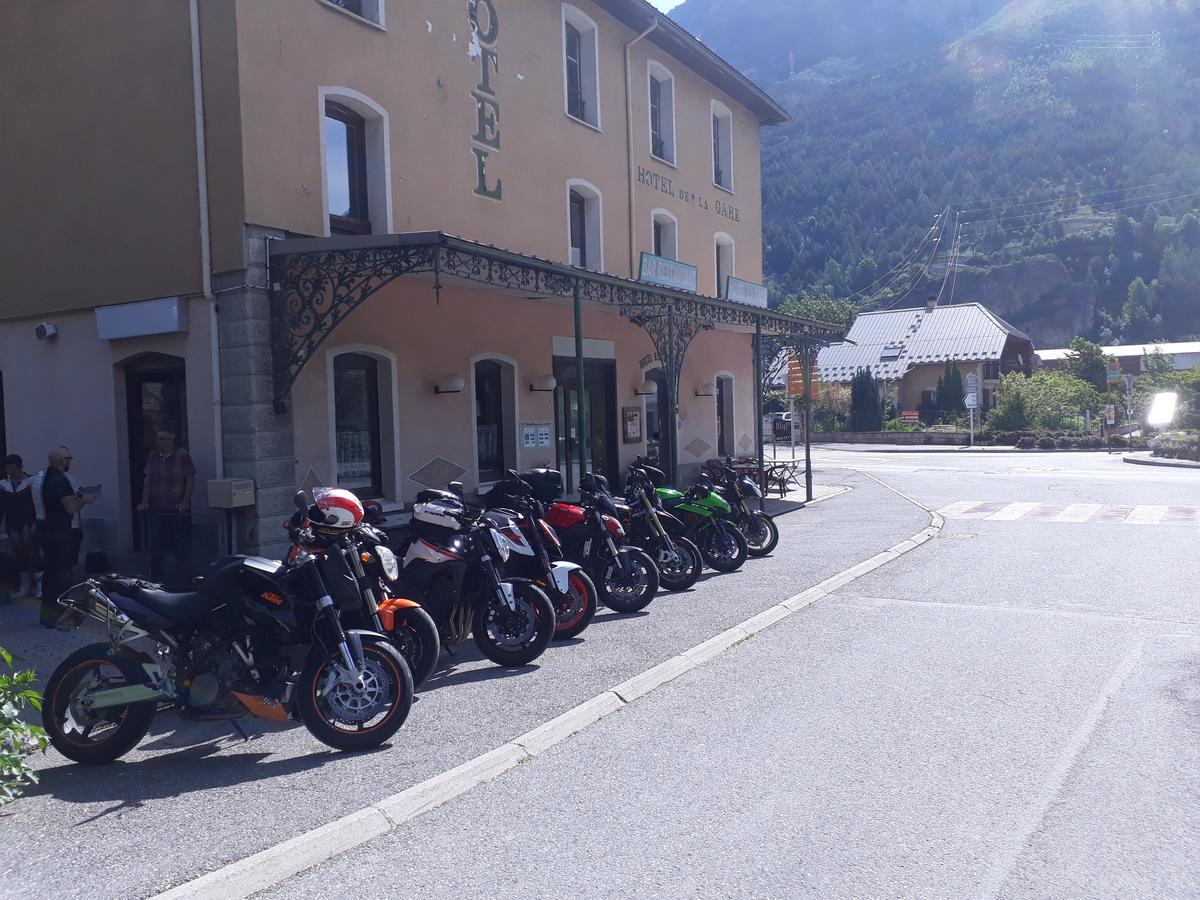 Hotel La Gare L'Argentiere-la-Bessee Exterior photo